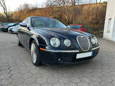 Fahrzeug mit defektem Motor an Autoankauf Schleswig verkaufen